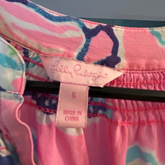 Lilly Pulitzer blouse - Picture 2 of 2